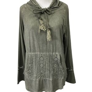 POL Sage Green Lace Detailed Hooded Shirt Size Medium